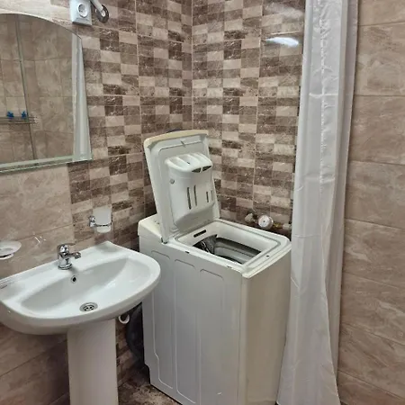 Къща за гости 2 *